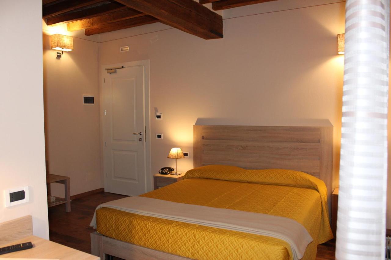 Albergo Da Ca' Vecia Spilamberto エクステリア 写真