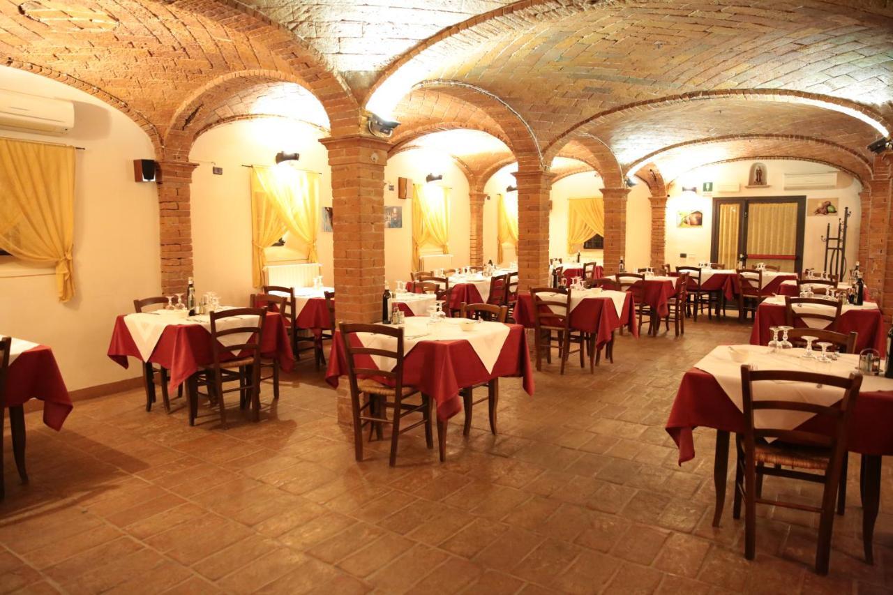 Albergo Da Ca' Vecia Spilamberto エクステリア 写真